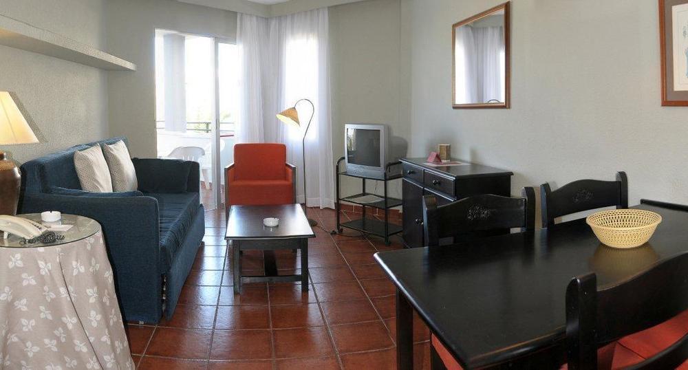 Apartamentos Hg Cristian Sur Los Cristianos  Kültér fotó