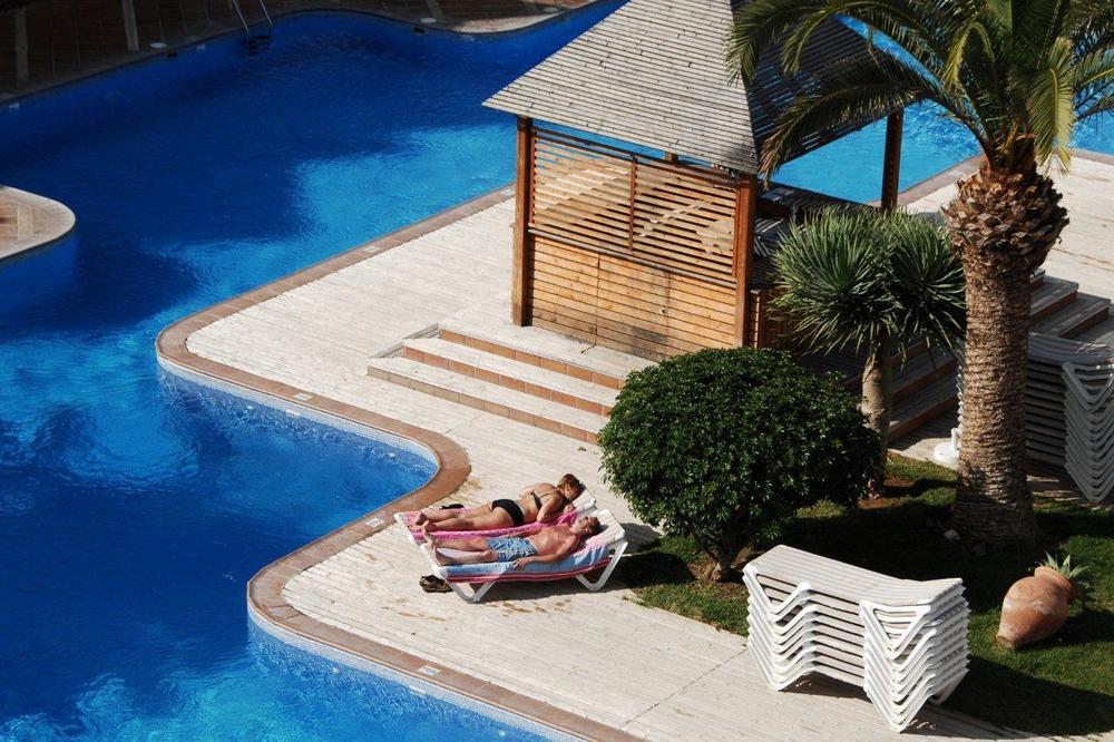 Apartamentos Hg Cristian Sur Los Cristianos  Kültér fotó