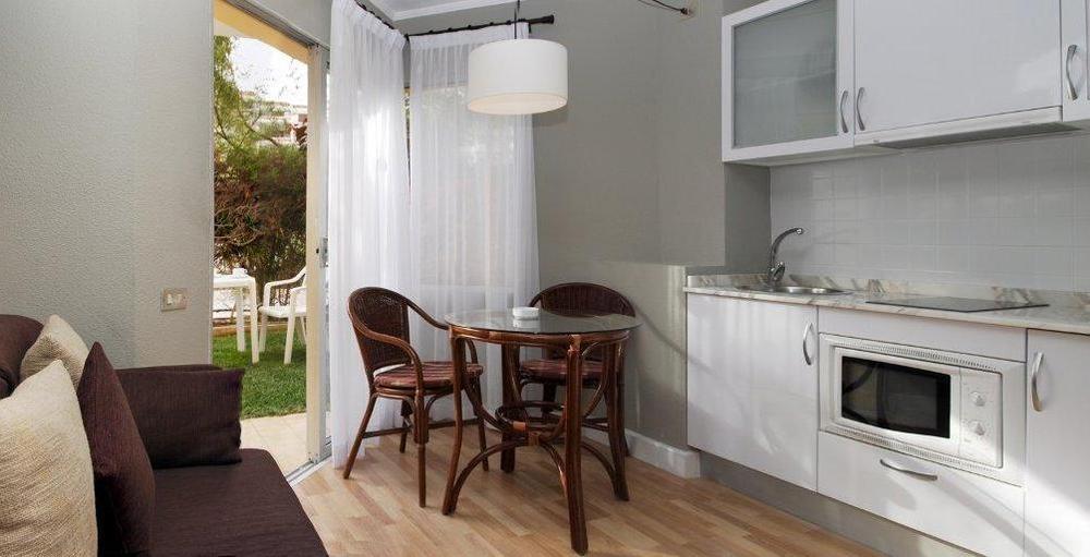 Apartamentos Hg Cristian Sur Los Cristianos  Kültér fotó